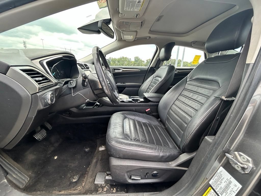Used 2013 Ford Fusion SE FWD image 14