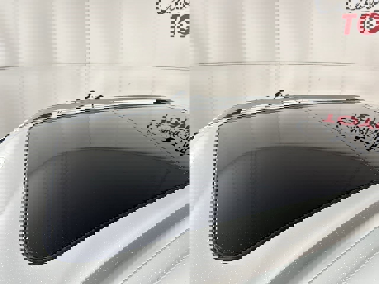 Used 2022 Volkswagen Taos SEL image 10