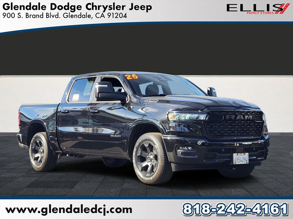 Used 2025 RAM 1500 Big Horn AWD/4WD image 1