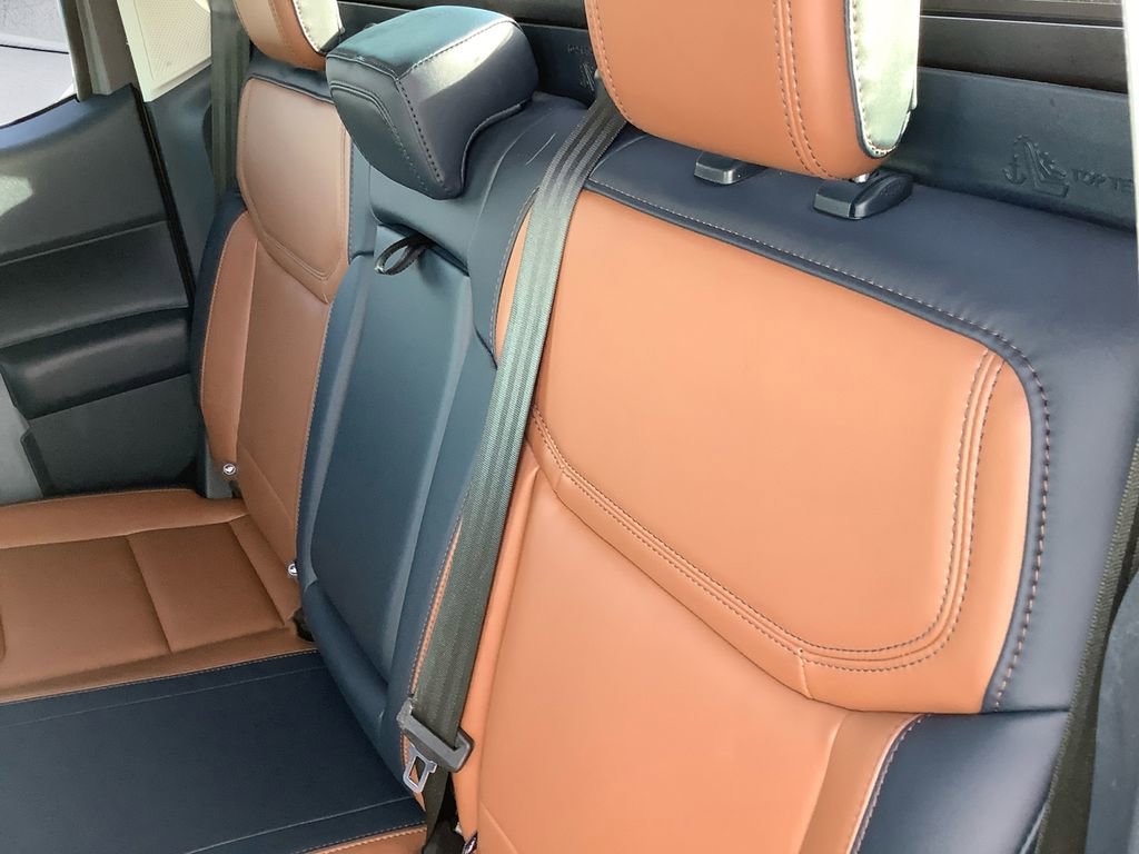 Used 2023 Ford Maverick Lariat w/ Lariat Luxury Package image 18