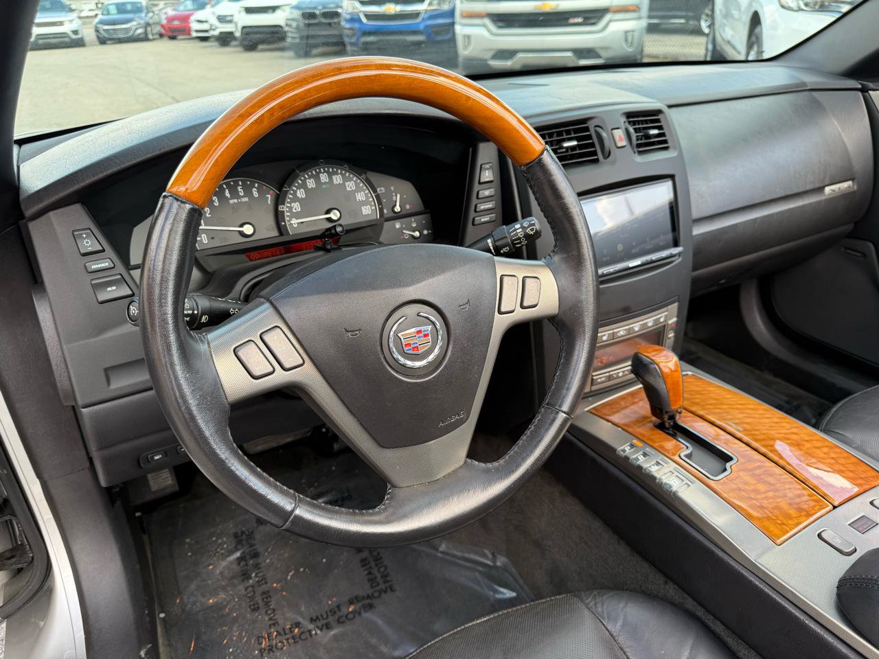 Used 2004 Cadillac XLR image 23