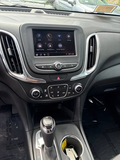 Used 2020 Chevrolet Equinox LT AWD/4WD image 12