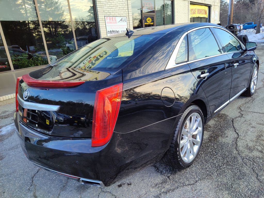 Used 2014 Cadillac XTS Luxury w/ Driver Awareness Package image 9