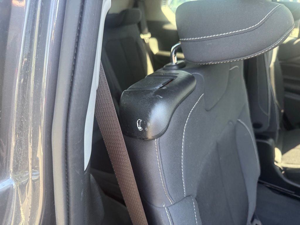 Used 2023 Jeep Grand Cherokee L Laredo AWD/4WD image 46