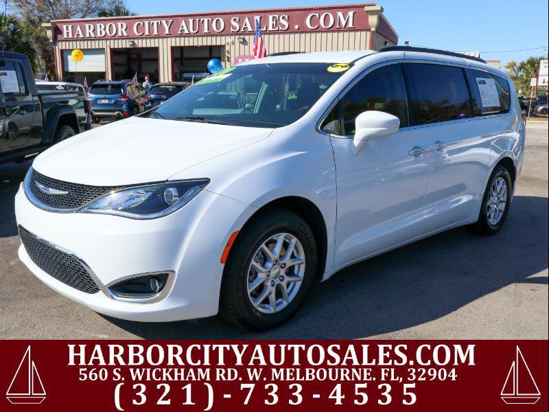 Used 2020 Chrysler Pacifica Touring w/ Cold Weather Group