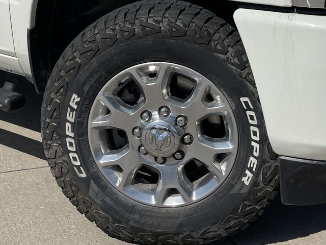 Used 2024 RAM 2500 Laramie w/ Towing Technology Group image 10
