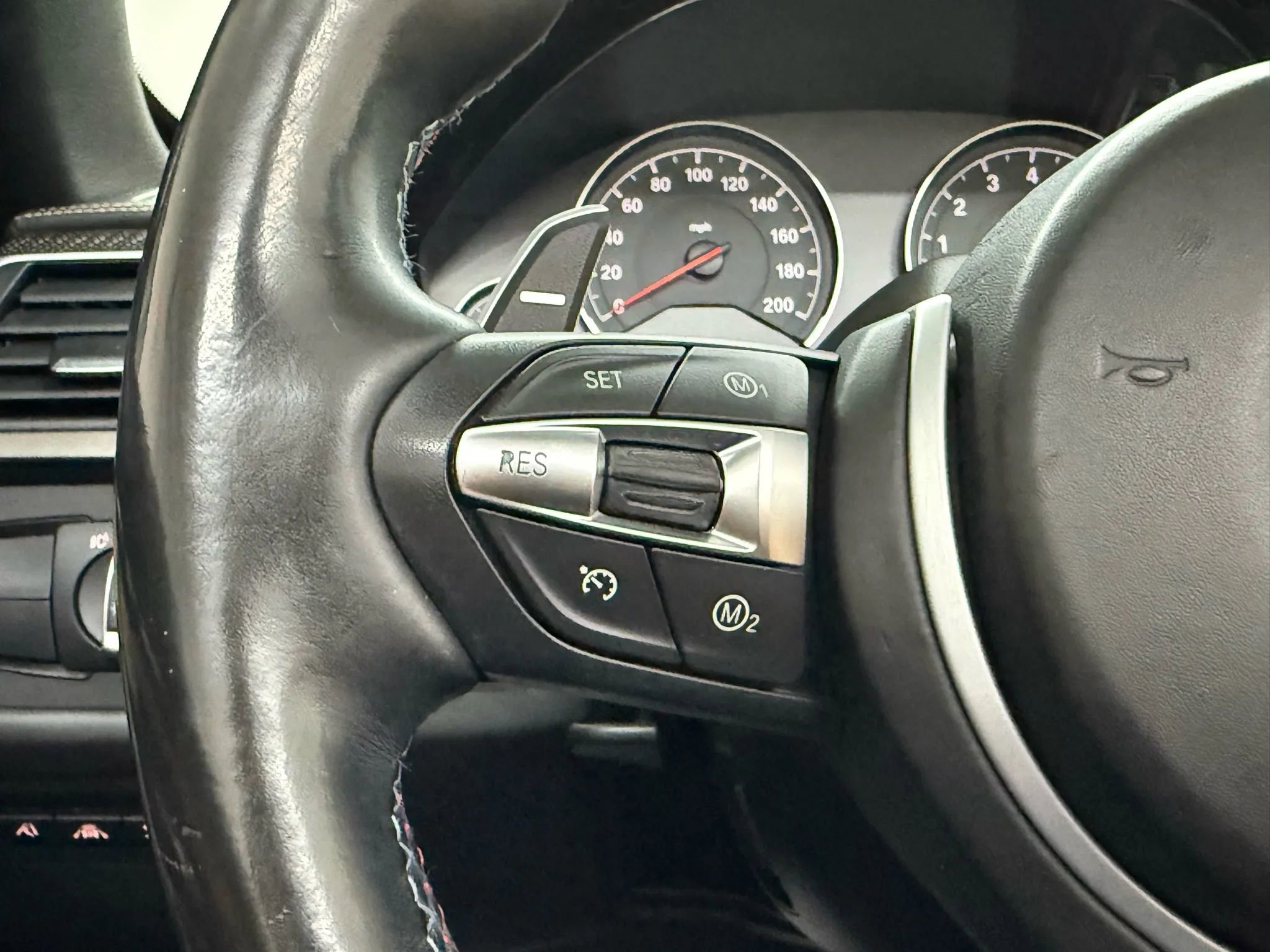 Used 2016 BMW M4 Convertible image 25