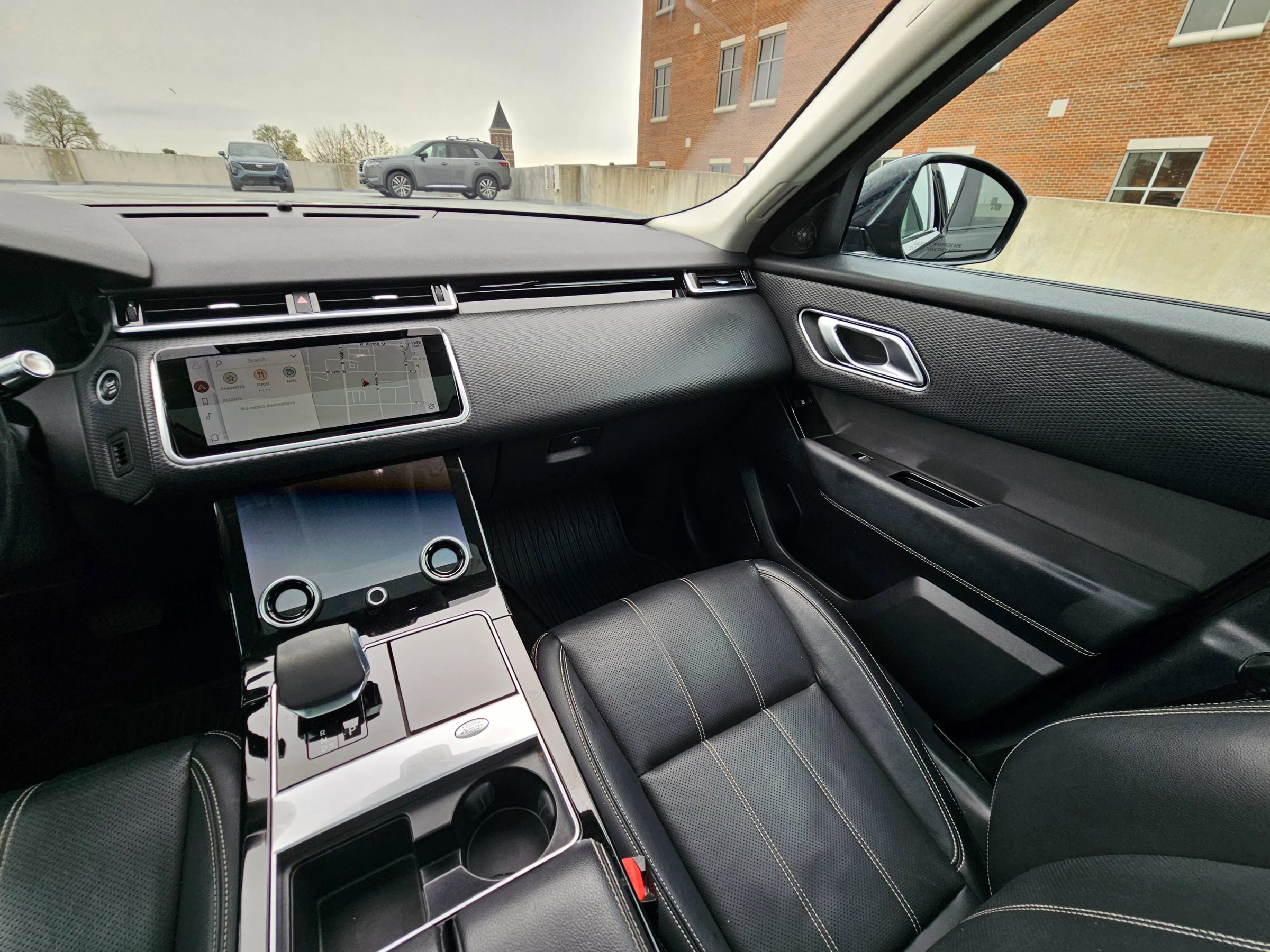 Used 2021 Land Rover Range Rover Velar S image 29