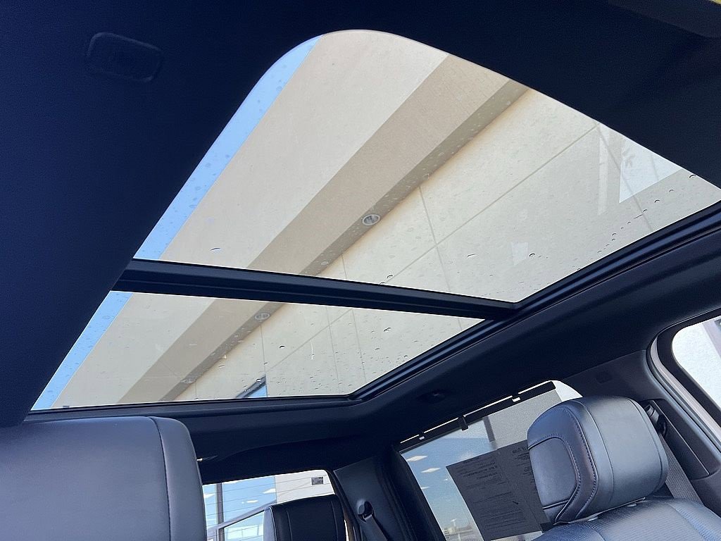 Used 2024 Toyota Tundra Platinum image 28