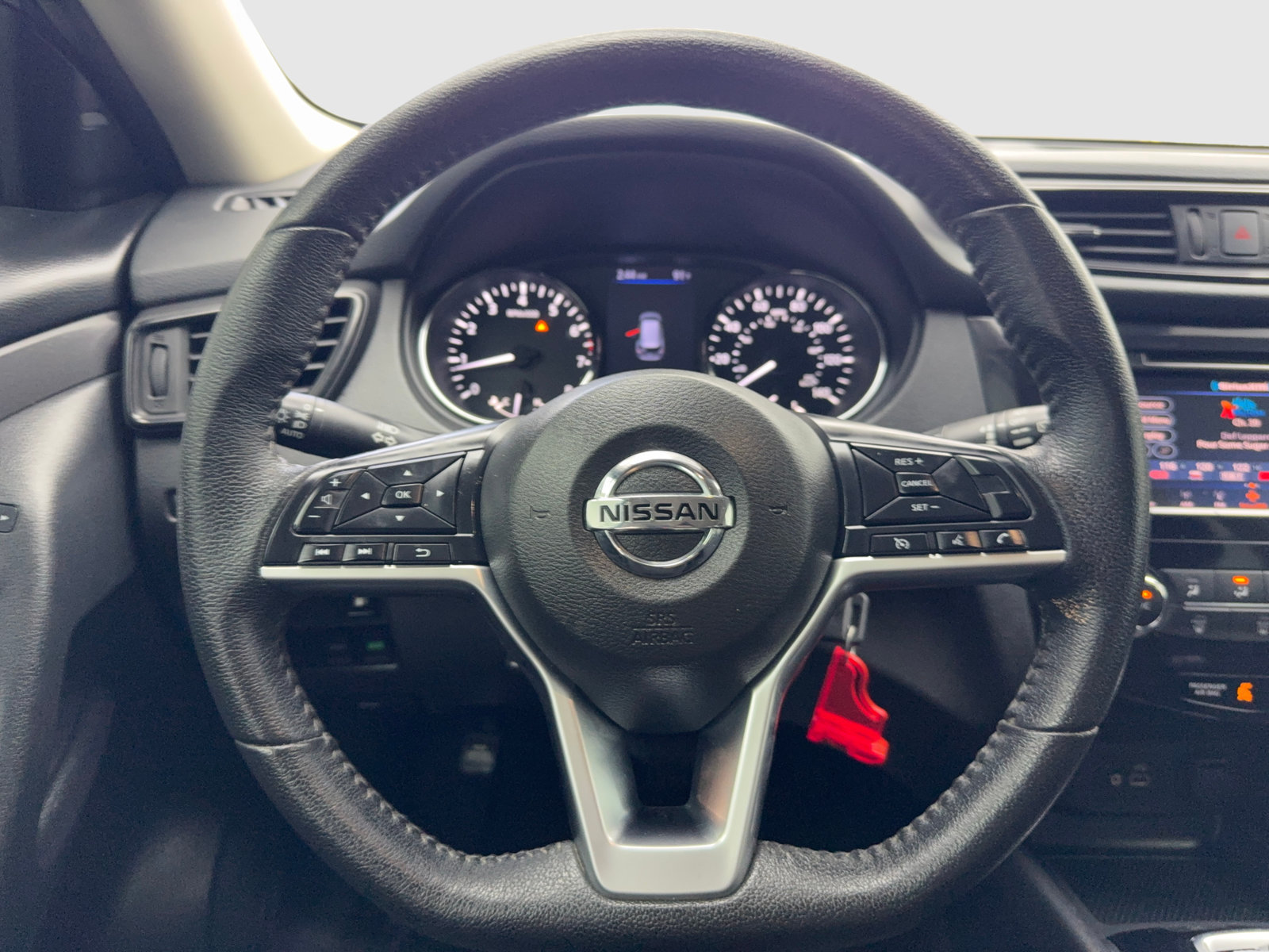 Used 2020 Nissan Rogue S w/ Special Edition Package FWD image 19