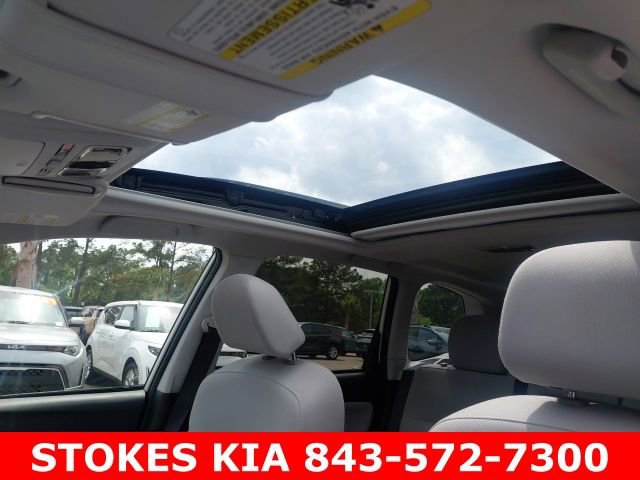 Used 2017 Subaru Forester 2.5i Premium w/ All-Weather Package AWD/4WD image 26