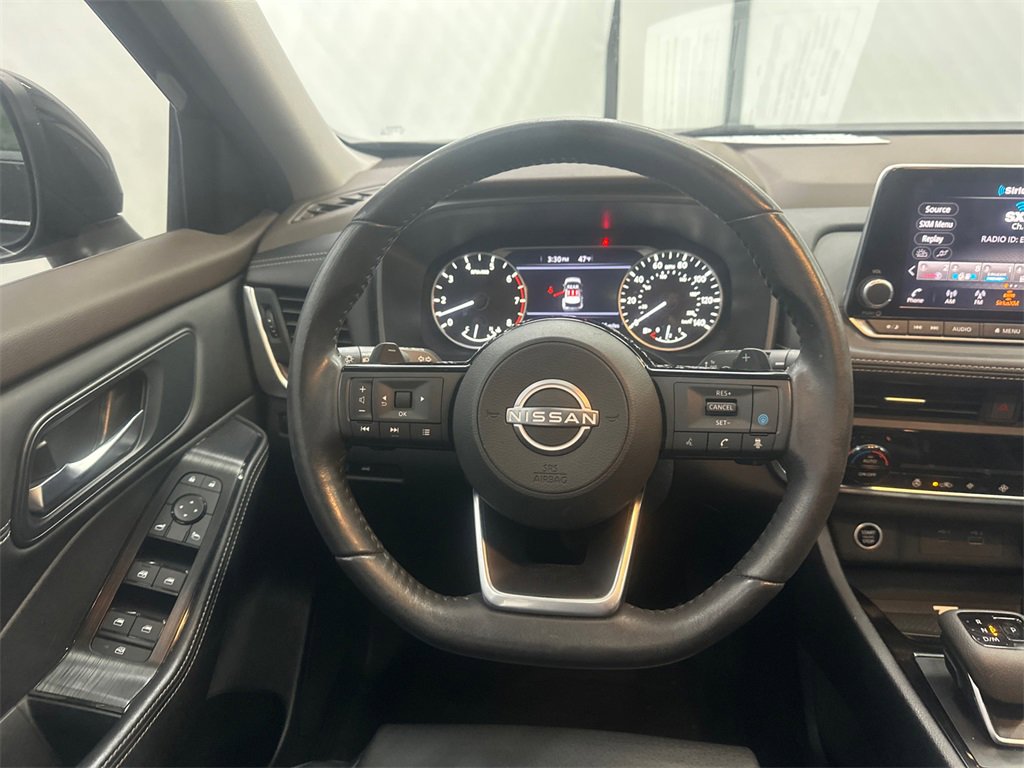 Used 2023 Nissan Rogue SV w/ SV Premium B Package image 26