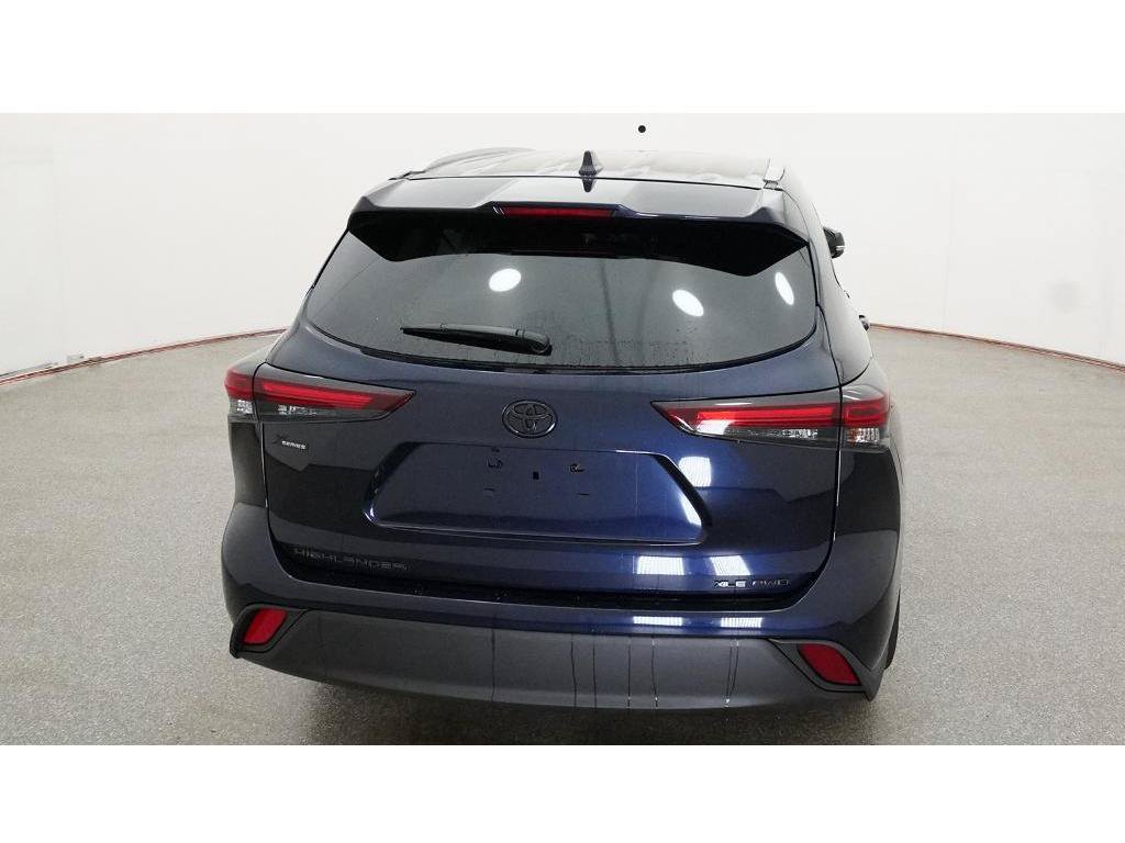 New 2026 Toyota Highlander XLE AWD/4WD image 7