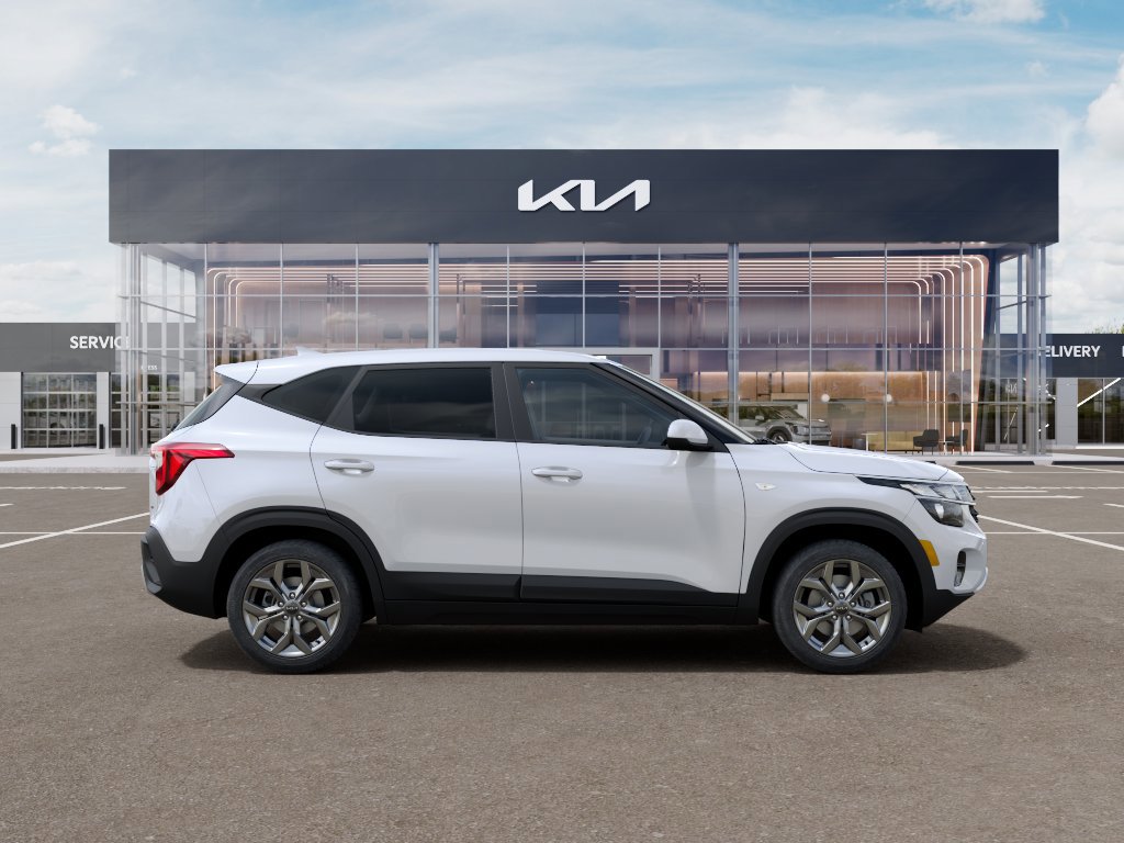 New 2026 Kia Seltos LX AWD/4WD image 7