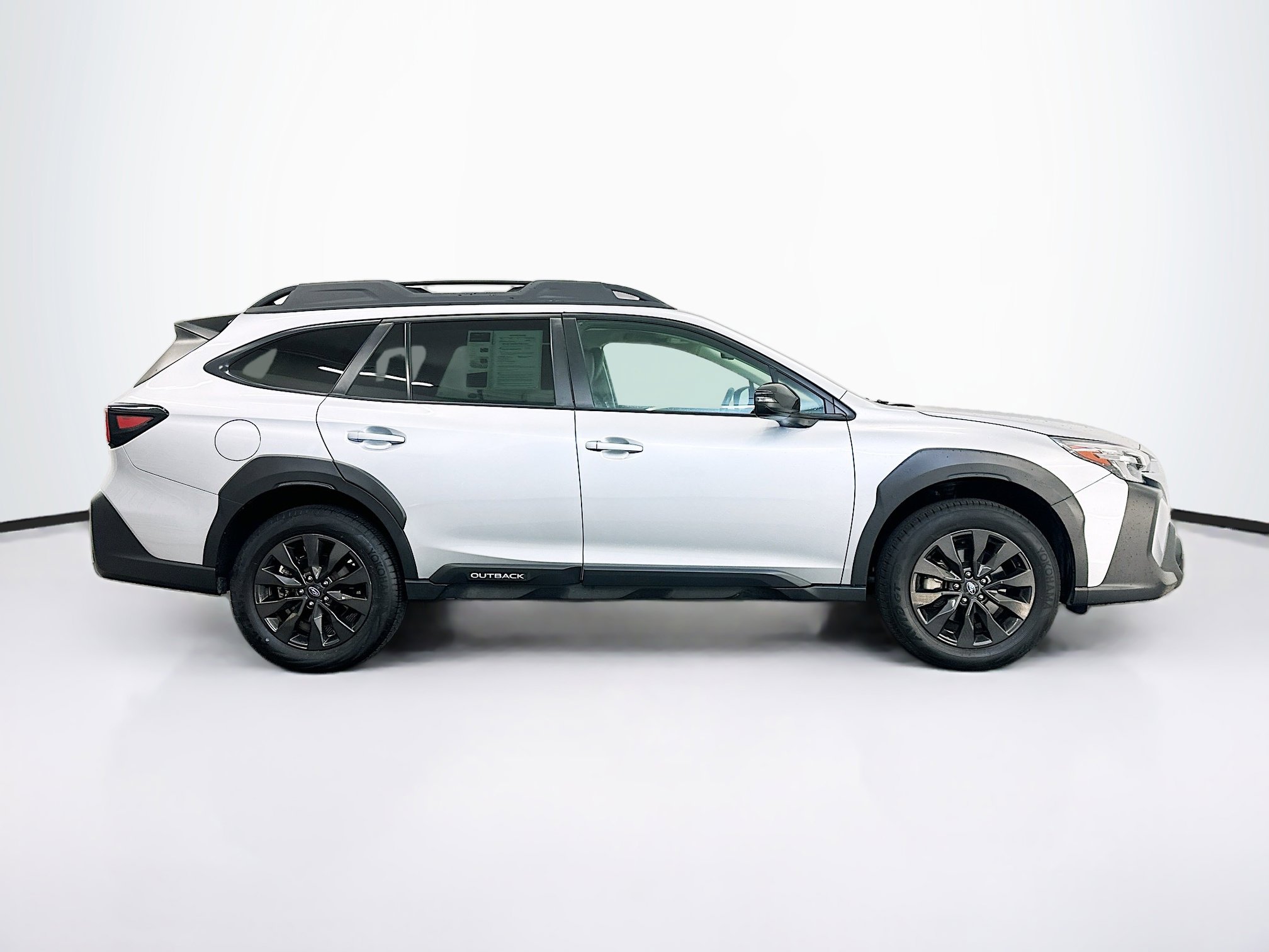 Used 2025 Subaru Outback Onyx Edition AWD/4WD image 10