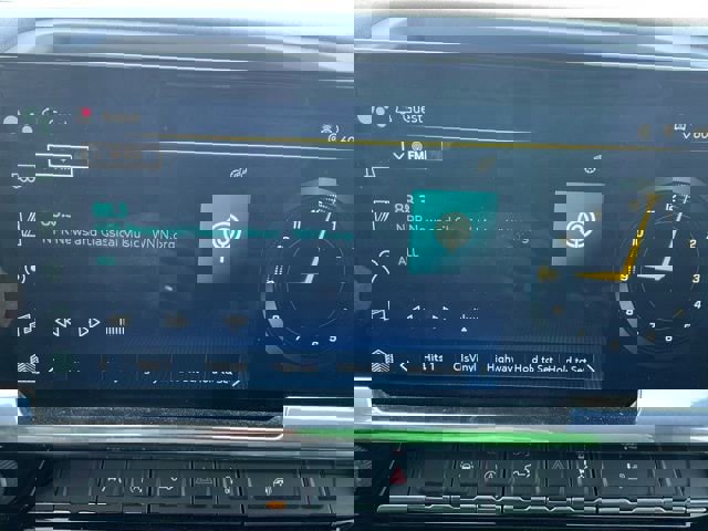 Used 2024 Chevrolet Silverado 1500 LT image 34