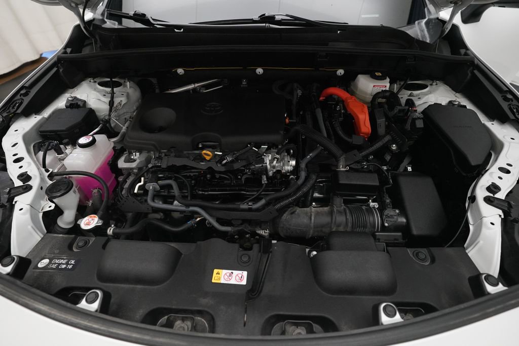 Used 2024 Toyota Venza Nightshade image 3