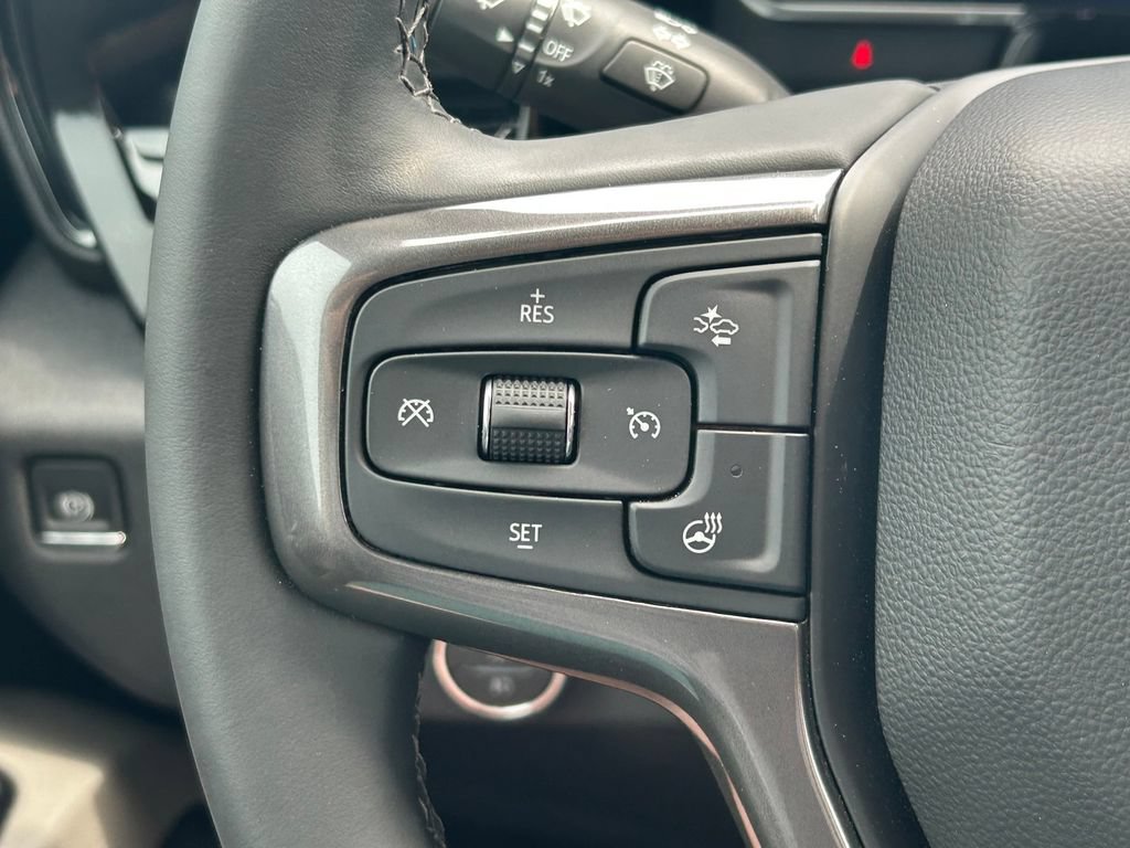 Used 2026 Chevrolet Silverado 2500 ZR2 w/ LPO, Dark Essentials Package AWD/4WD image 38