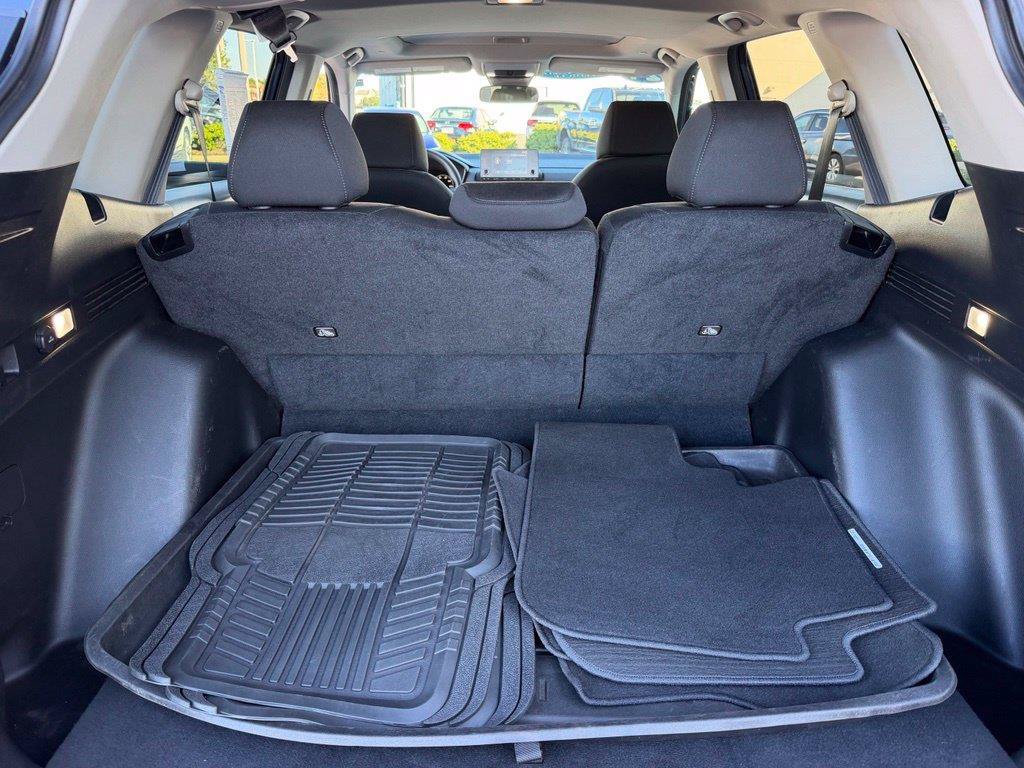 Used 2024 Honda CR-V EX image 15