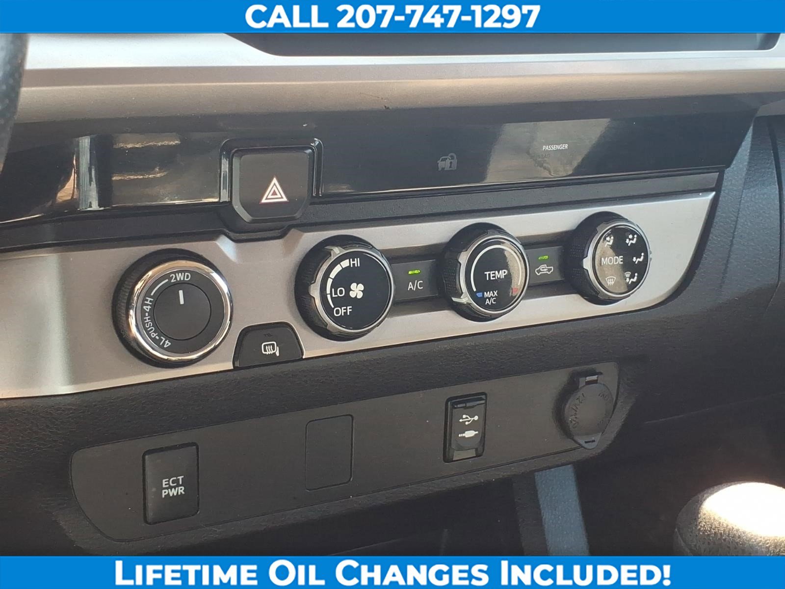 Used 2016 Toyota Tacoma SR5 w/ SR5 Appearance Package (SN) image 17