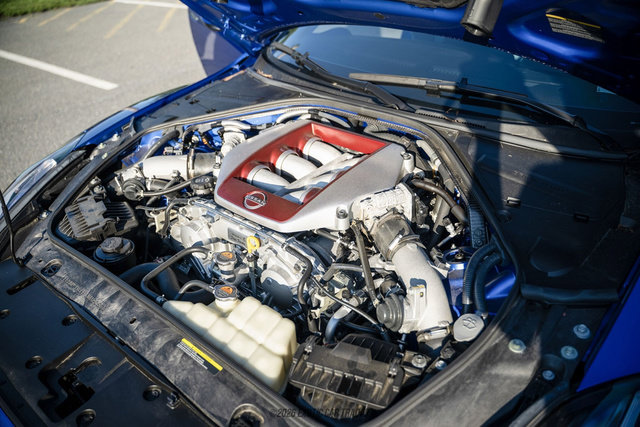 Used 2024 Nissan GT-R AWD/4WD image 18