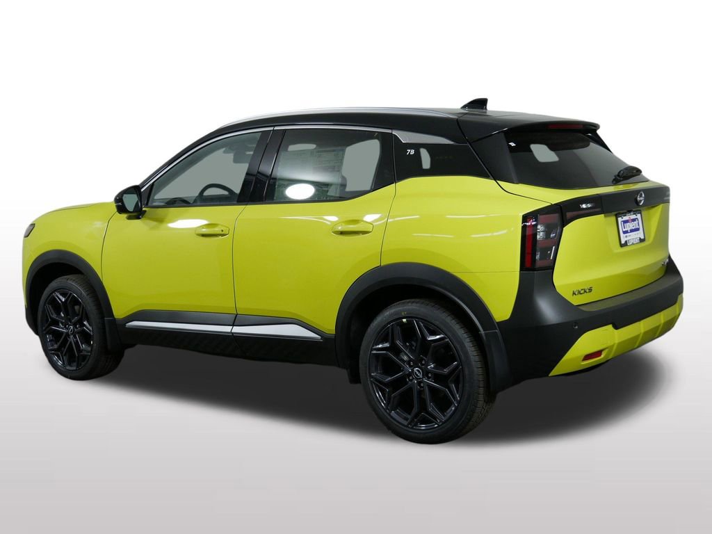 New 2026 Nissan Kicks SR image 7