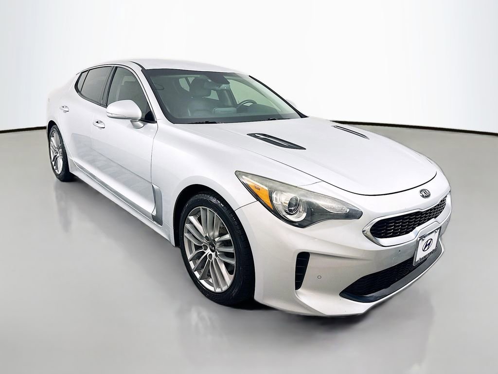Used 2018 Kia Stinger image 3