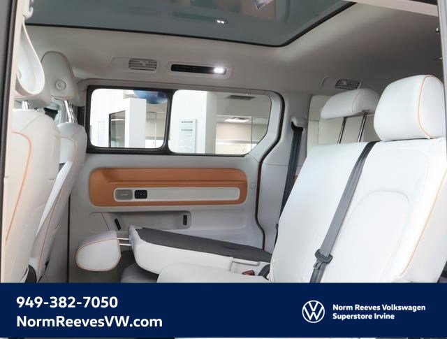 New 2025 Volkswagen ID. Buzz 1st Edition image 3
