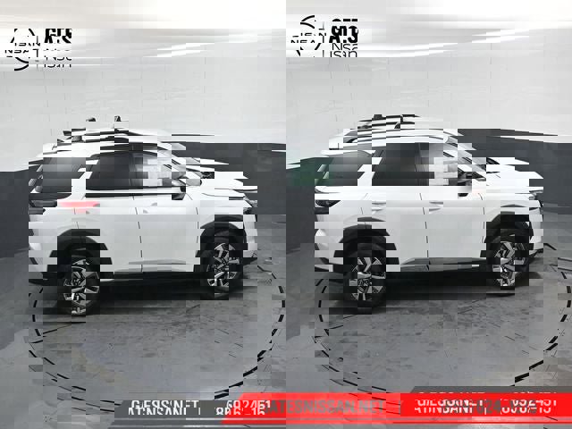 New 2026 Nissan Pathfinder SL image 41