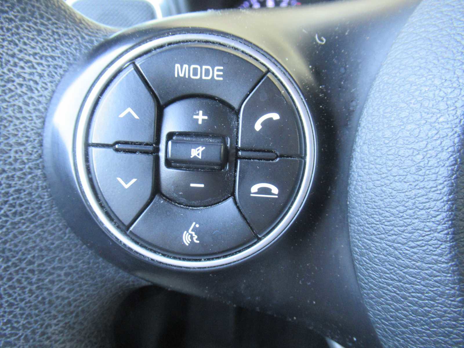 Used 2020 Kia Soul LX image 22