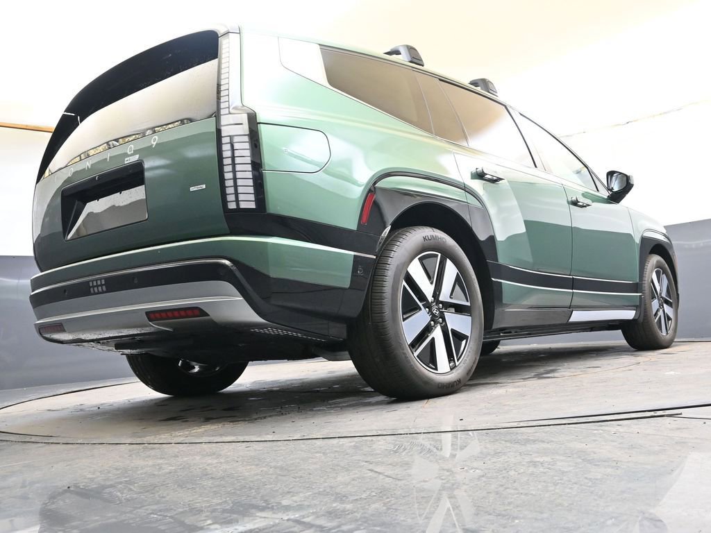 Used 2026 Hyundai Ioniq 9 SEL image 33