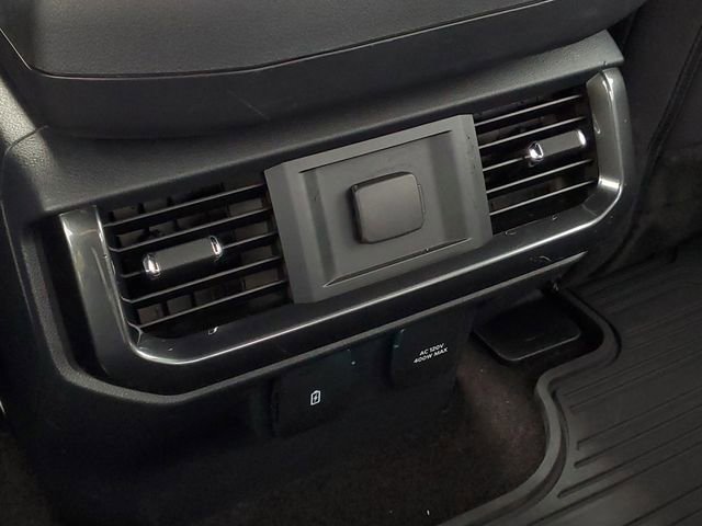 Certified 2022 Ford F150 XLT w/ Equipment Group 302A High image 26