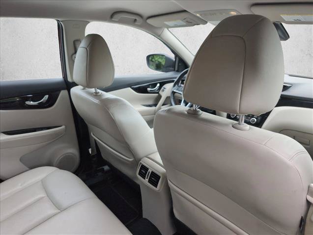 Used 2022 Nissan Rogue Sport SL AWD/4WD image 26