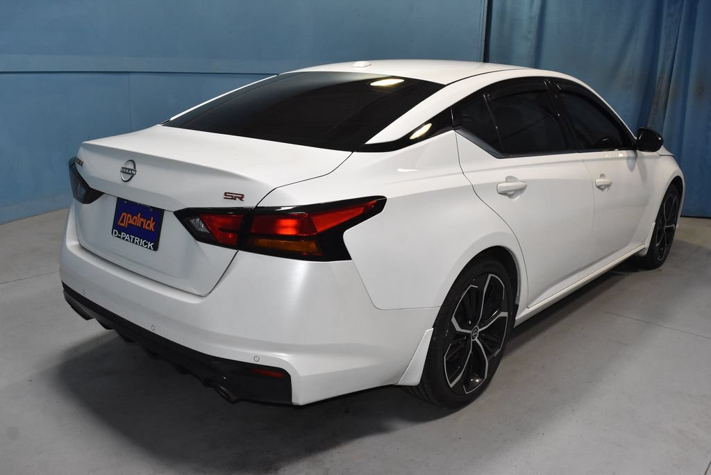 Certified 2024 Nissan Altima 2.5 SR FWD image 23