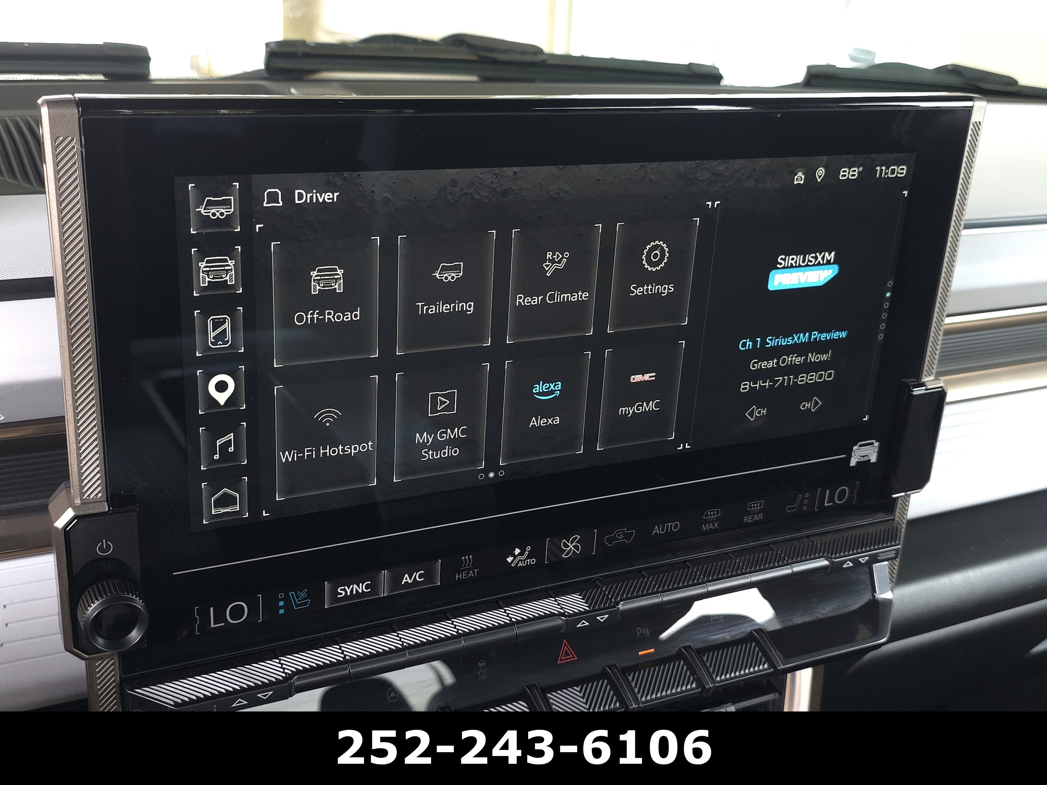 Used 2025 GMC Hummer EV 3X AWD/4WD image 24