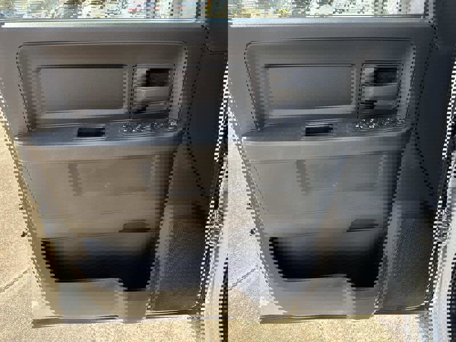 Used 2024 RAM 3500 Tradesman w/ Chrome Appearance Group image 56