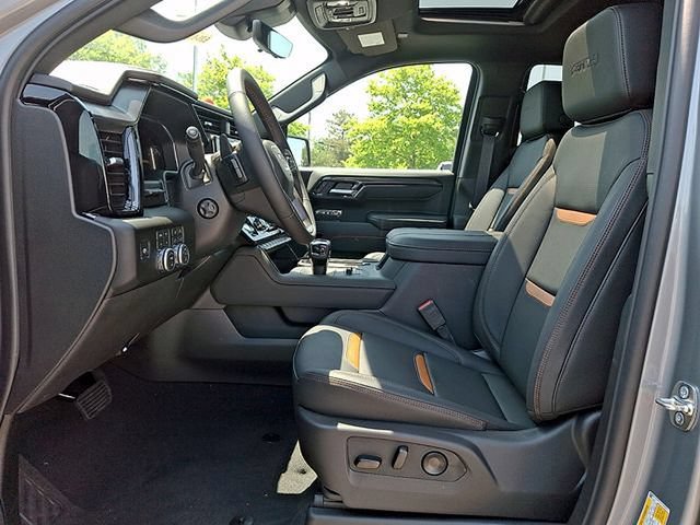 New 2026 GMC Sierra 1500 AT4 w/ AT4 Premium Package AWD/4WD image 9