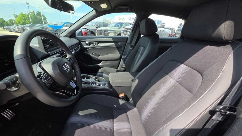 Used 2026 Honda Civic Sport image 11
