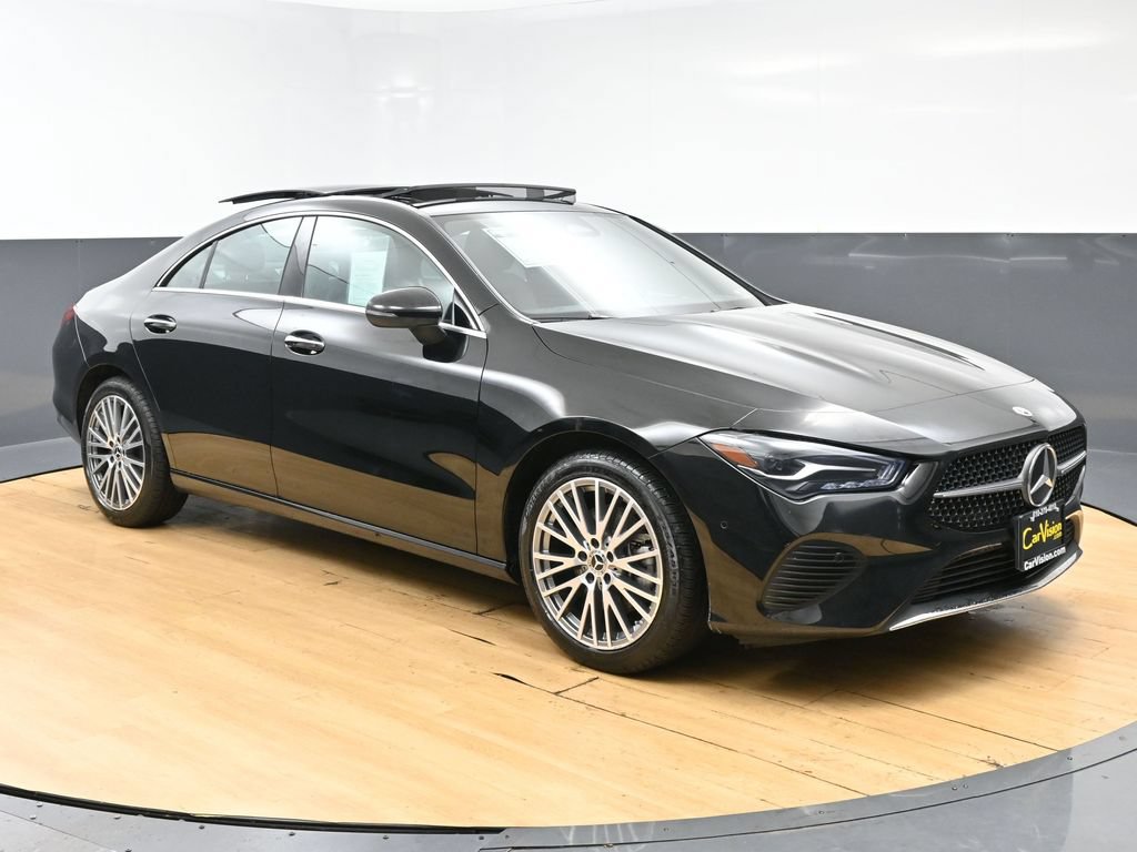 Used 2025 Mercedes-Benz CLA 250 4MATIC image 3