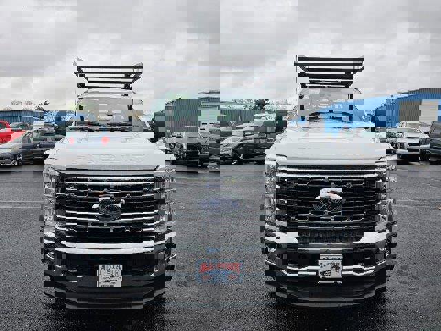 New 2024 Ford F550 4x4 Regular Cab Super Duty image 4