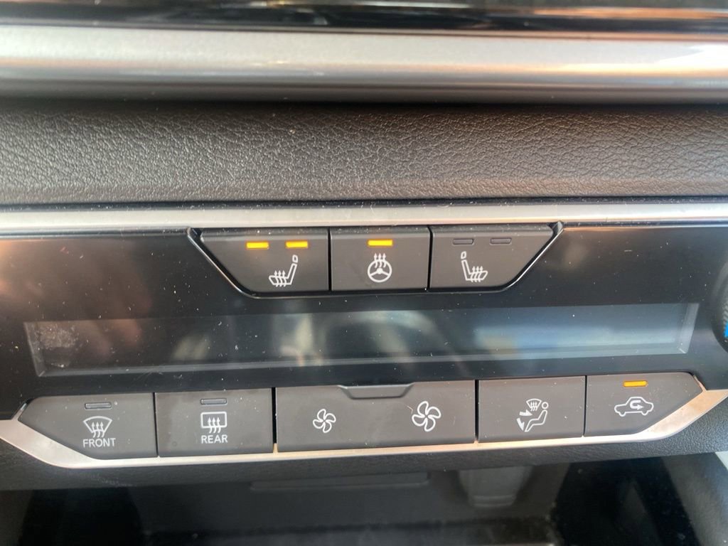 Used 2024 Nissan Altima 2.0 SR image 26