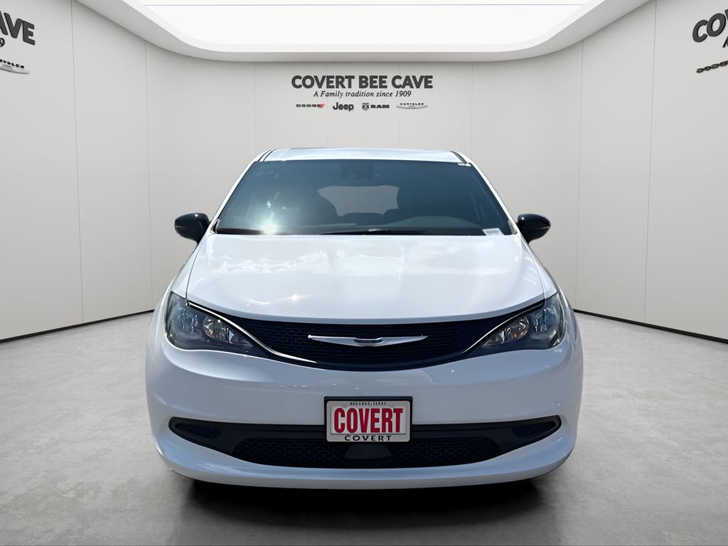 New 2026 Chrysler Voyager LX image 2