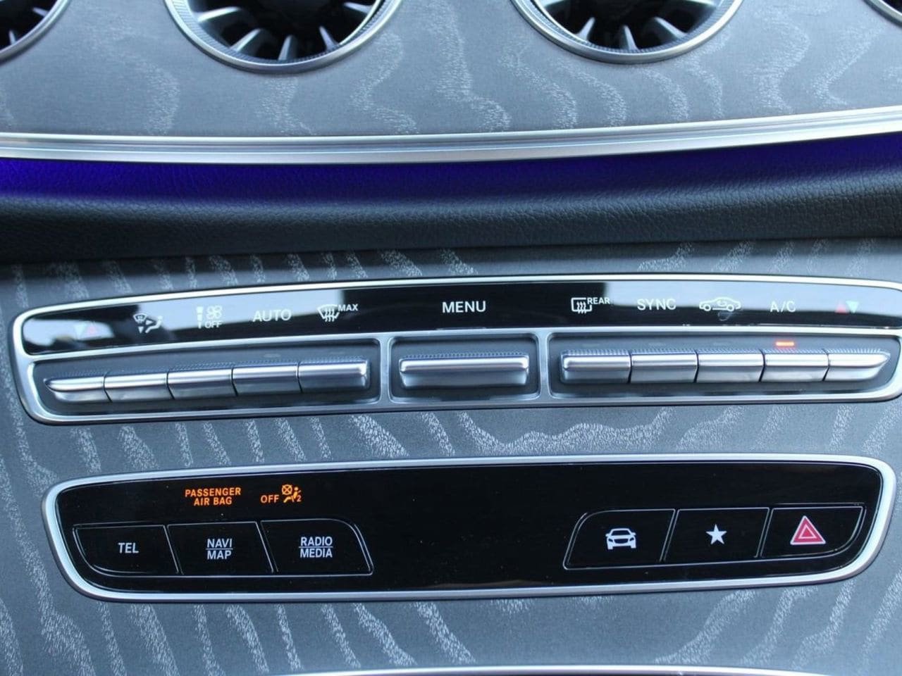 Used 2023 Mercedes-Benz E 450 4MATIC Cabriolet image 36