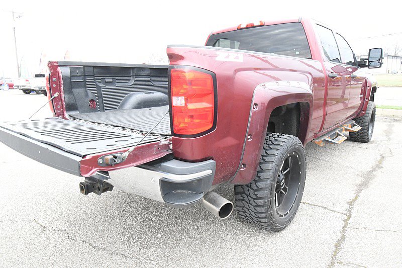 Used 2015 Chevrolet Silverado 2500 LT w/ LT Convenience Package image 25