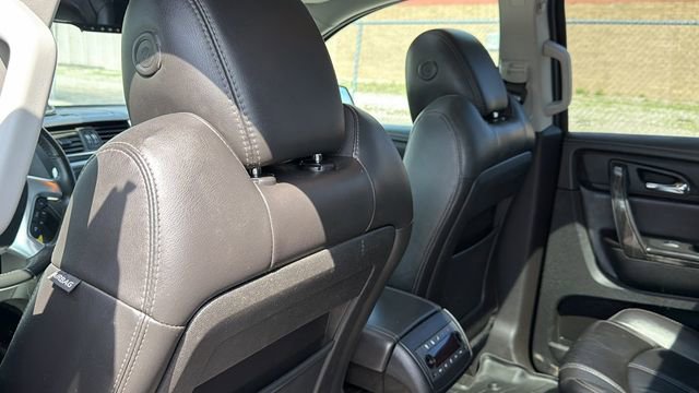 Used 2016 GMC Acadia SLT w/ Open Road Package AWD/4WD image 24