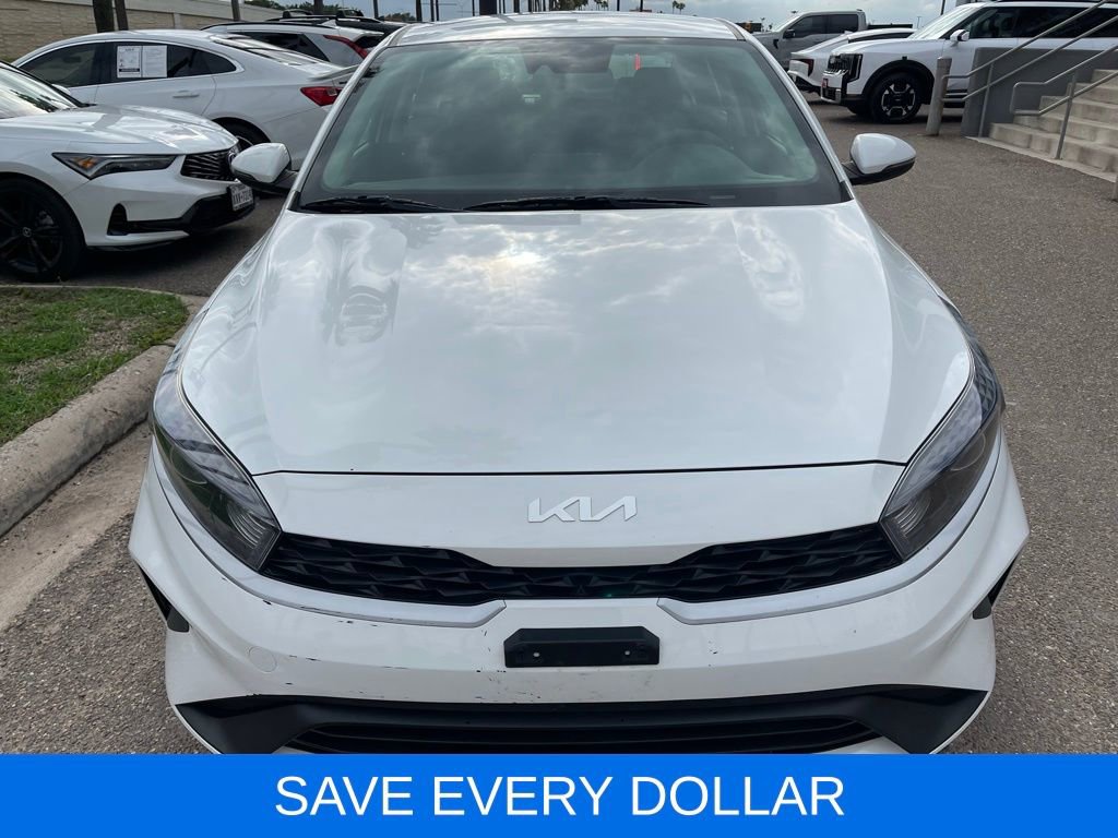 Used 2023 Kia Forte LXS w/ LXS Technology Package FWD image 2