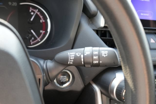 Used 2024 Toyota RAV4 XLE FWD image 27
