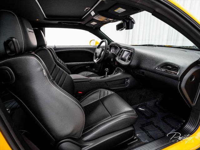 Used 2017 Dodge Challenger SRT Hellcat RWD image 43