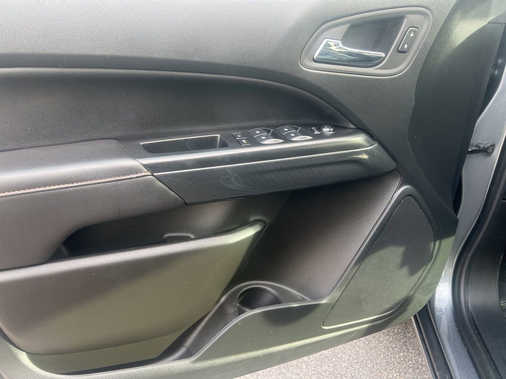 Used 2022 GMC Canyon AT4 w/ Driver Alert Package image 12