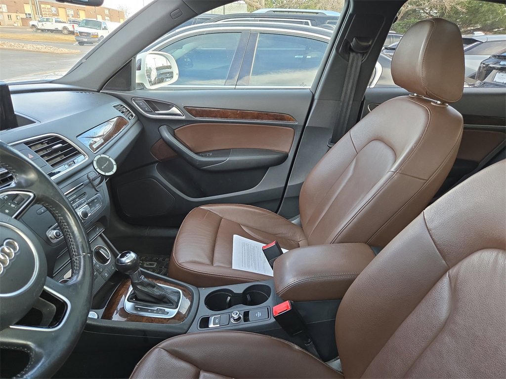 Used 2017 Audi Q3 2.0T Premium Plus w/ Premium Plus Package image 9